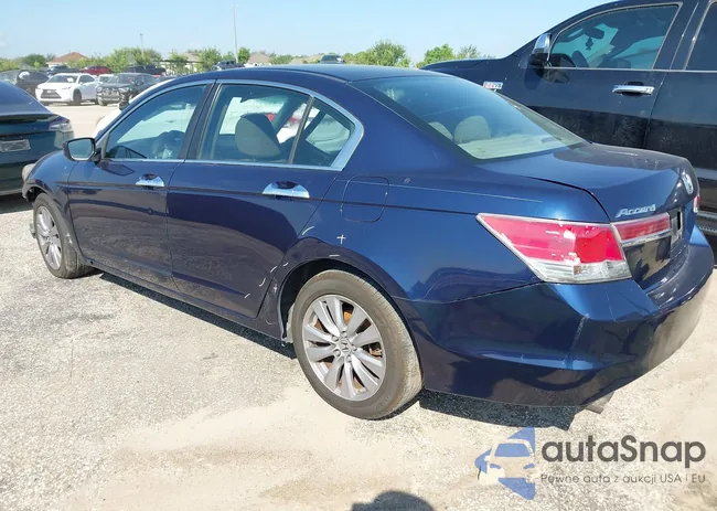 1HGCP3F74BA027733: 42895958