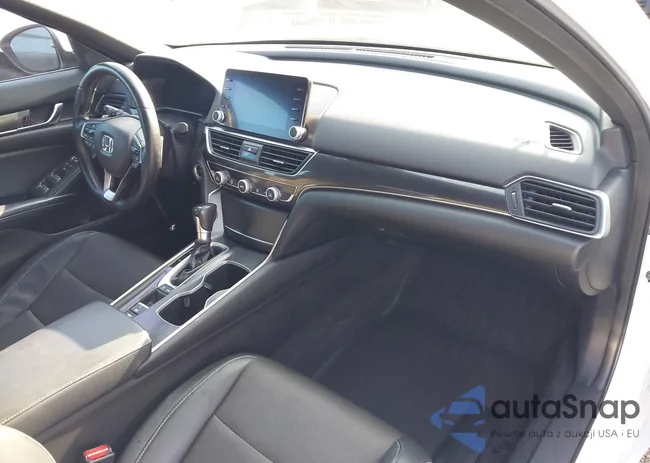 1HGCV1F34JA092670: 42896090