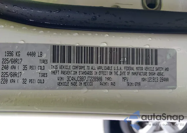 3C4NJCBB7JT228908: 42896124