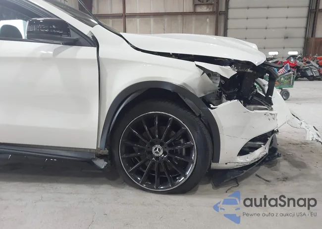 WDCTG4GB9KJ550389: 42896224