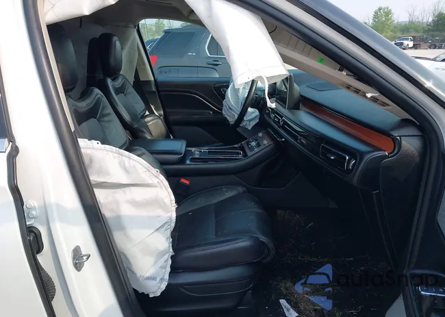 5LM5J7XC6LGL21010: 42895584