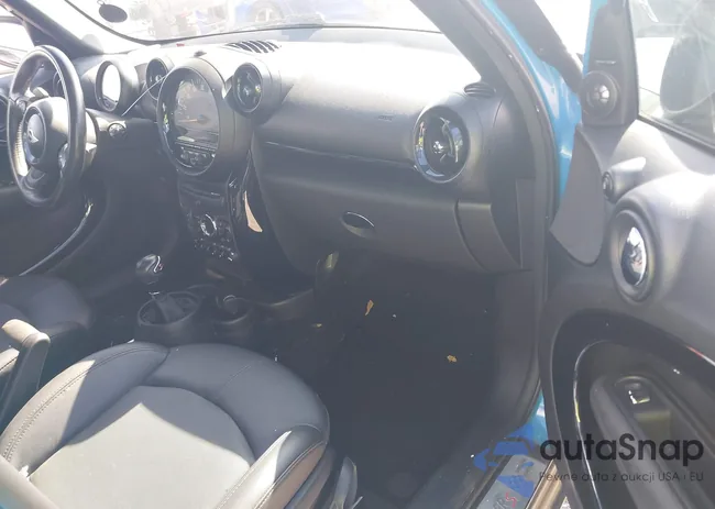 WMWZC3C58GWT10084: 42895633