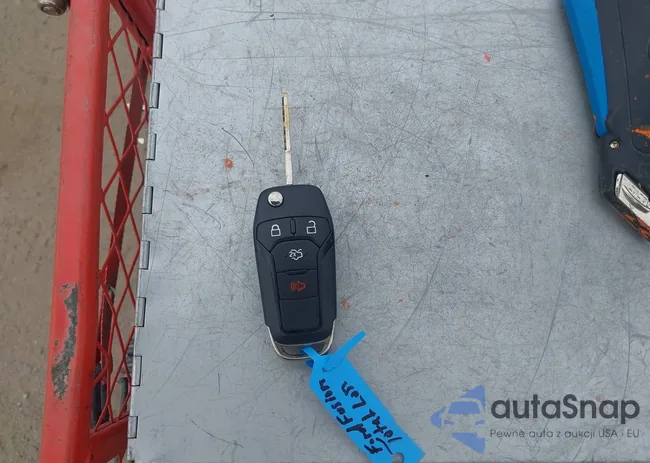 3FA6P0HR3DR270635: 42895702