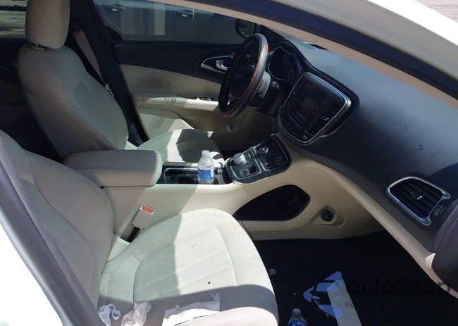 1C3CCCAB8FN564887: 42896784