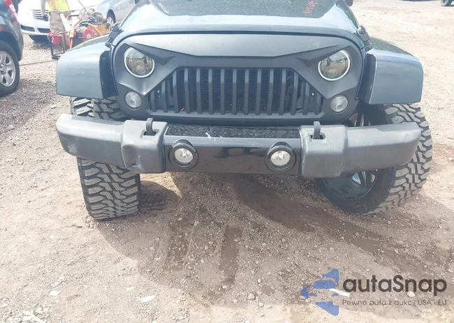 1C4HJWEG2GL216661: 42896848