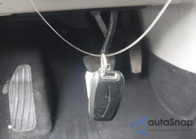 2C4RC1BG8MR533059: 42896870