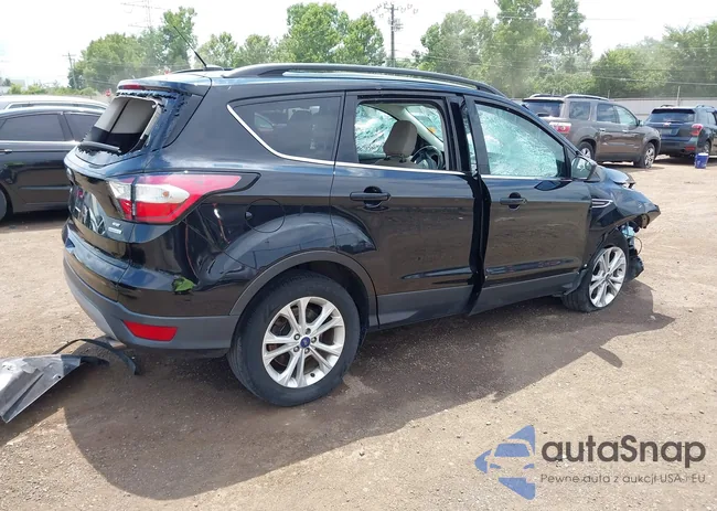 1FMCU0GD0JUB08098: 42896904