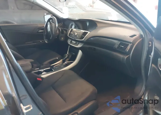 1HGCR2F55EA010155: 42897051