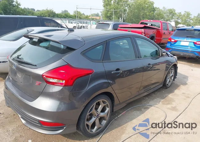 1FADP3L97GL211901: 42897060