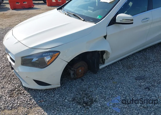 WDDSJ4EB8FN266956: 42897227