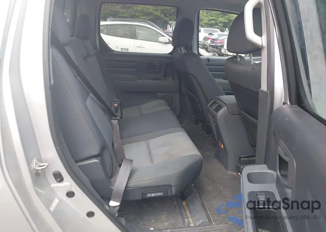 2HJYK16216H569810: 42897283