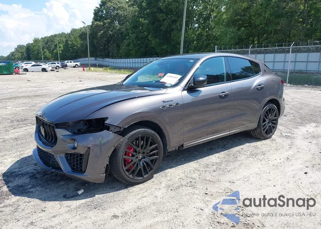 ZN661YUM3NX386476: 42896309