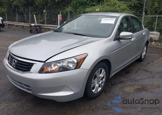 1HGCP264X8A058753: 42896431