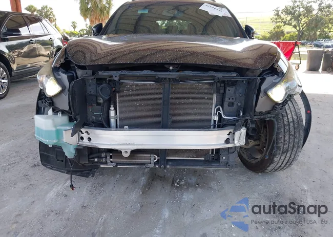 JN8CS1MU2HM143860: 42896536