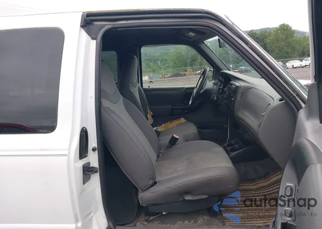 1FTZR15E11TA14237: 42896553