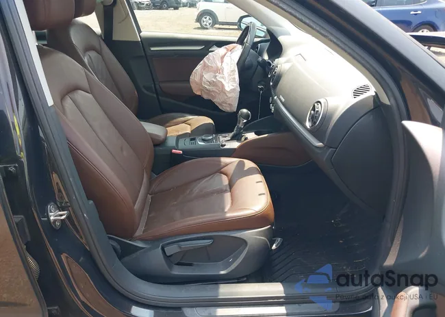 WAUBFGFF6F1138640: 42896572