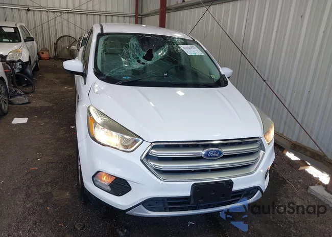 1FMCU0GD4HUC12068: 42896702