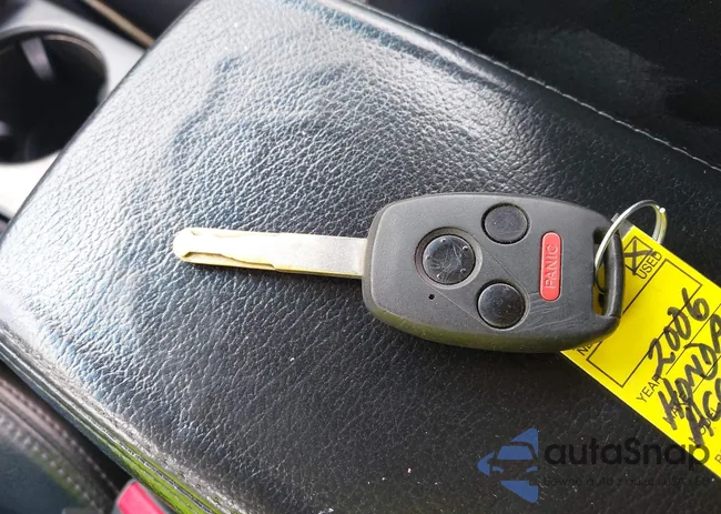 1HGCM66536A034381: 42897952