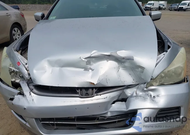 1HGCM66536A034381: 42897952