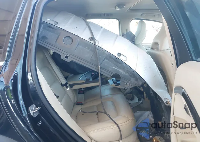 YV4902NMXF1209003: 42897991