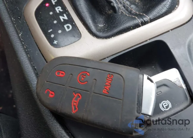 1C4PJMDB2GW240267: 42898025