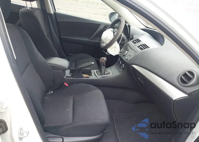 JM1BL1LP1D1741787: 42897375