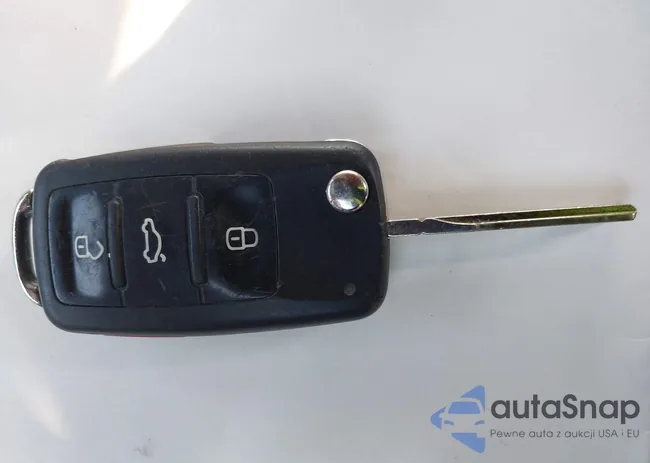 1VWAT7A34GC051245: 42897408