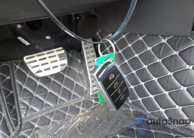 KMHGN4JB8JU244492: 42898757