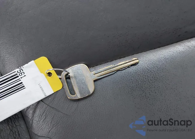 4T1BE32K03U697561: 42898491