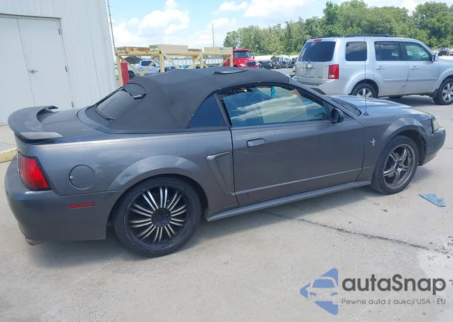 1FAFP44453F303969: 42898527