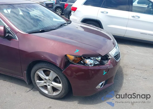 JH4CW2H61CC003023: 42899862