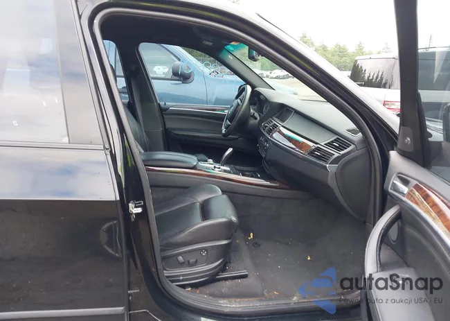 5UXFE83568L168025: 42899901