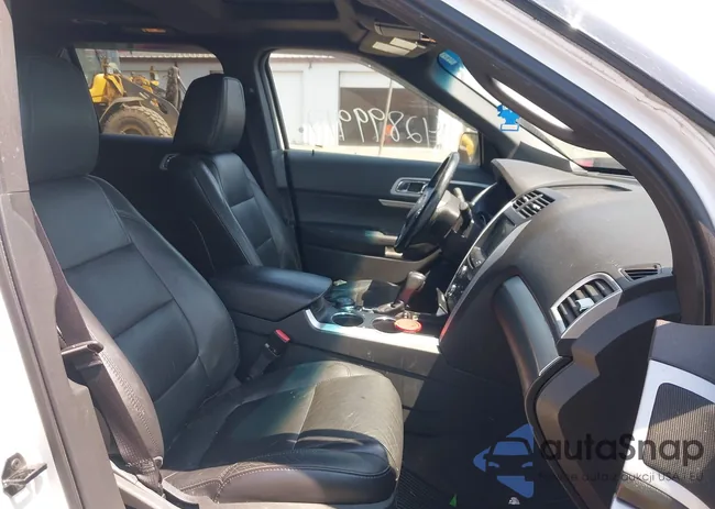 1FMHK8D88BGA27402: 42899917