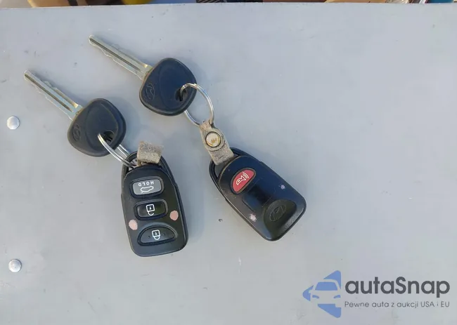 KMHDH4AE7BU097569: 42899930