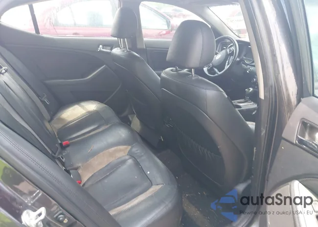 KNAGR4A67B5154173: 42900297