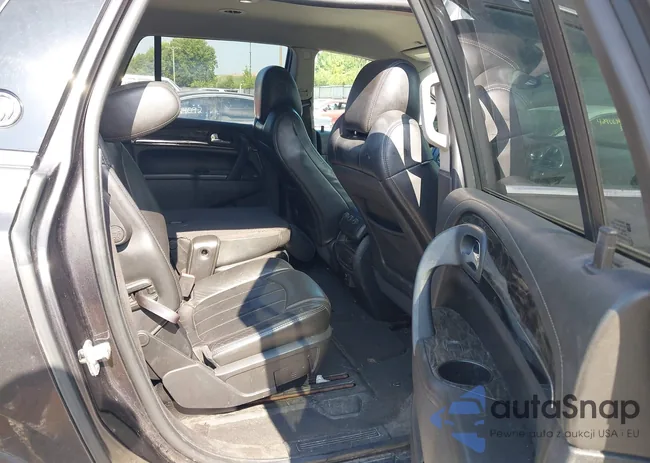 5GAKVBKD0EJ121054: 42899444