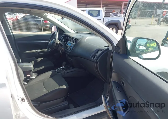 4A4AP3AU8FE055593: 42899530