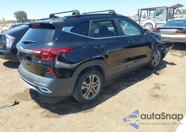 KNDEU2AA9M7054424: 42899644