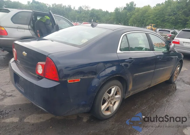 1G1ZB5E07CF247100: 42899652