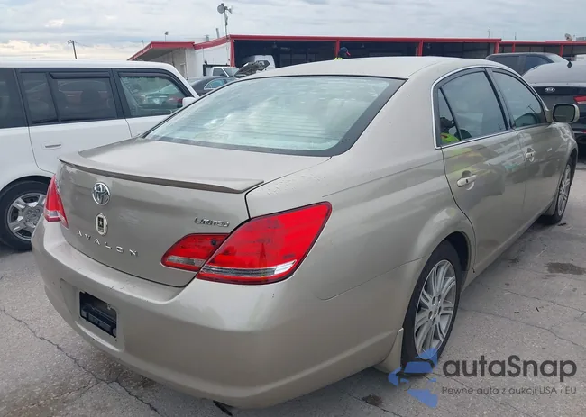 4T1BK36BX6U153916: 42900695