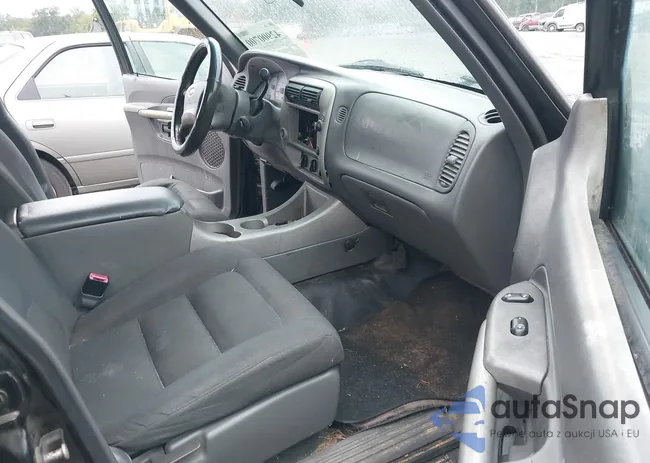 1FMZU67E12UB49654: 42900700