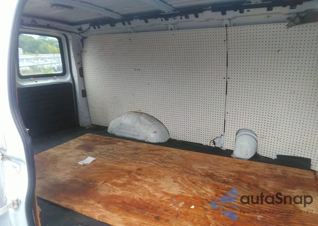 1GCFG15X141123887: 42900889