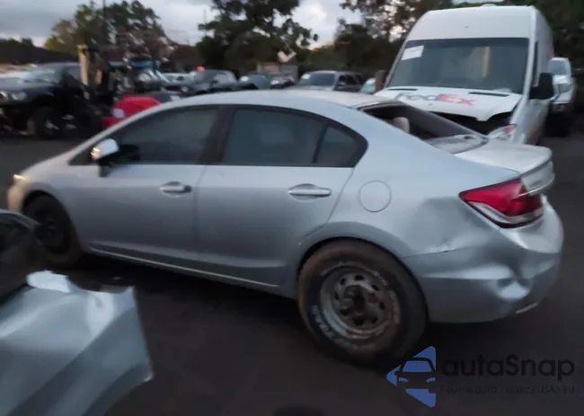 2HGFB2F83DH531953: 42900429