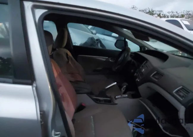 2HGFB2F83DH531953: 42900429