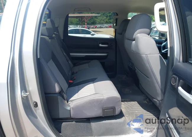 5TFDW5F19EX353672: 42900435