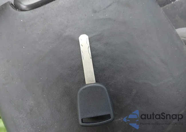 1HGCP2F35BA088015: 42900460