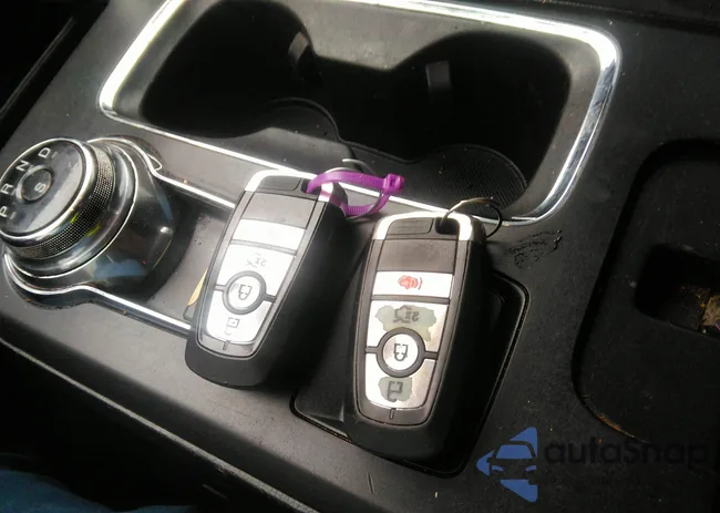 3FA6P0HD3JR207924: 42901691