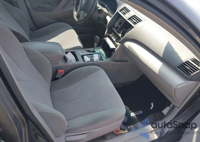 4T4BF3EK1AR063980: 42901701