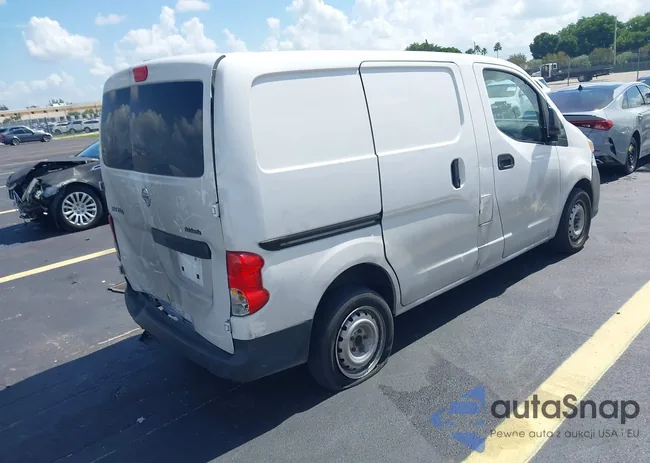 3N6CM0KN8JK699072: 42901899