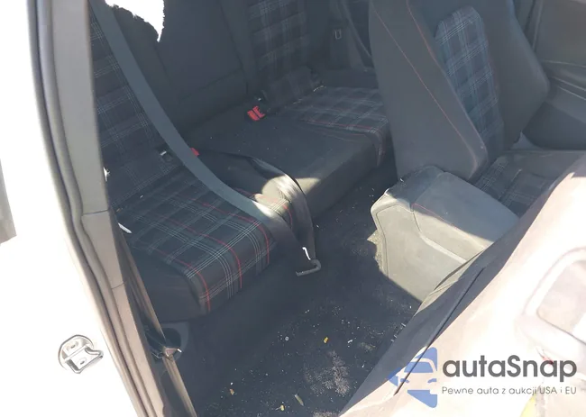 3VWTT7AU1FM041495: 42901913